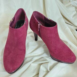 Liz Claiborne bootie dress shoe